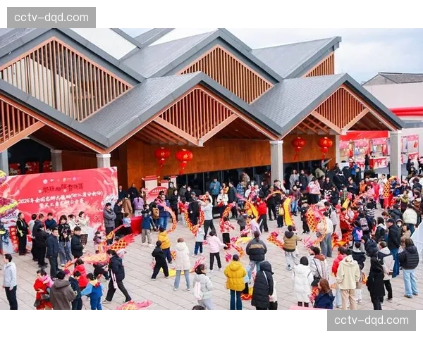 2026“全民足球日”活动在全国多地启动,与中超赛程联动 2026“全民足球日”活动在全国多地启动,与中超赛程联动